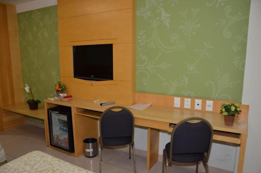 Hotel Atlantico Tower Рио де Жанейро Екстериор снимка A room at the hotel