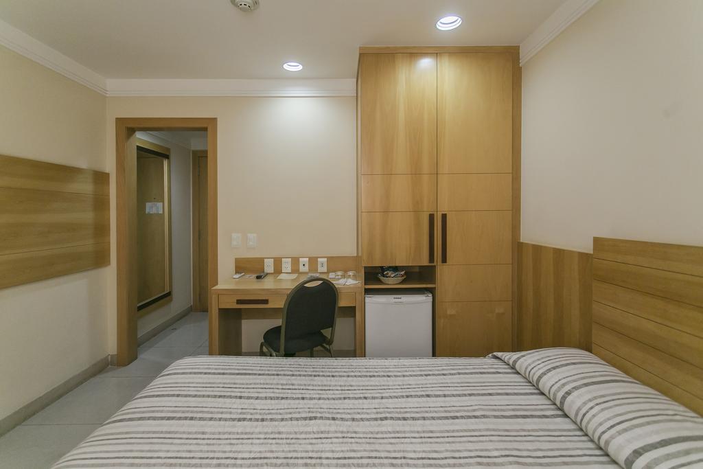 Hotel Atlantico Tower Рио де Жанейро Екстериор снимка A room at the hotel