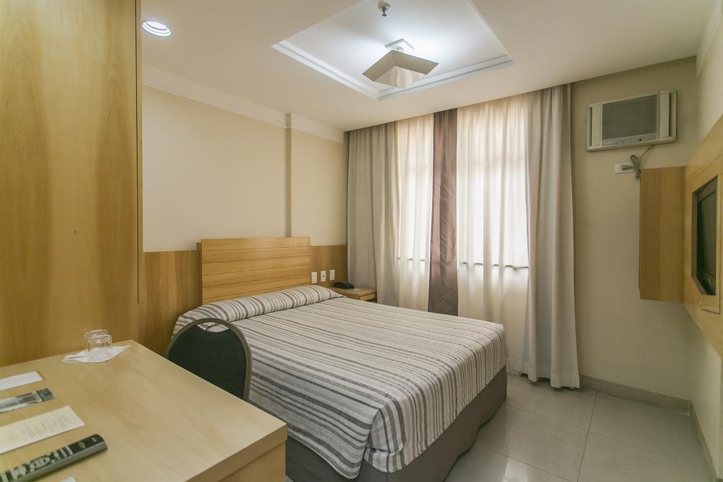 Hotel Atlantico Tower Рио де Жанейро Екстериор снимка A room at the hotel