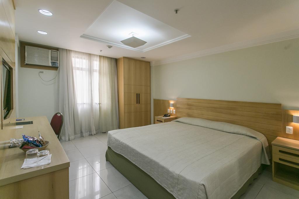 Hotel Atlantico Tower Рио де Жанейро Екстериор снимка A room at the hotel