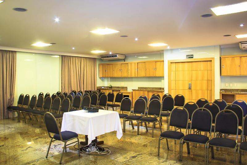 Hotel Atlantico Tower Рио де Жанейро Екстериор снимка A meeting room in a hotel