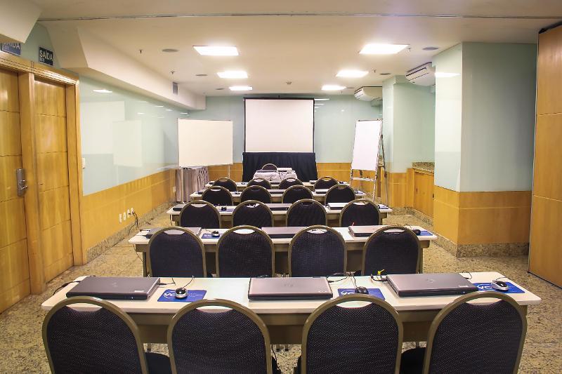 Hotel Atlantico Tower Рио де Жанейро Екстериор снимка A classroom at a conference center