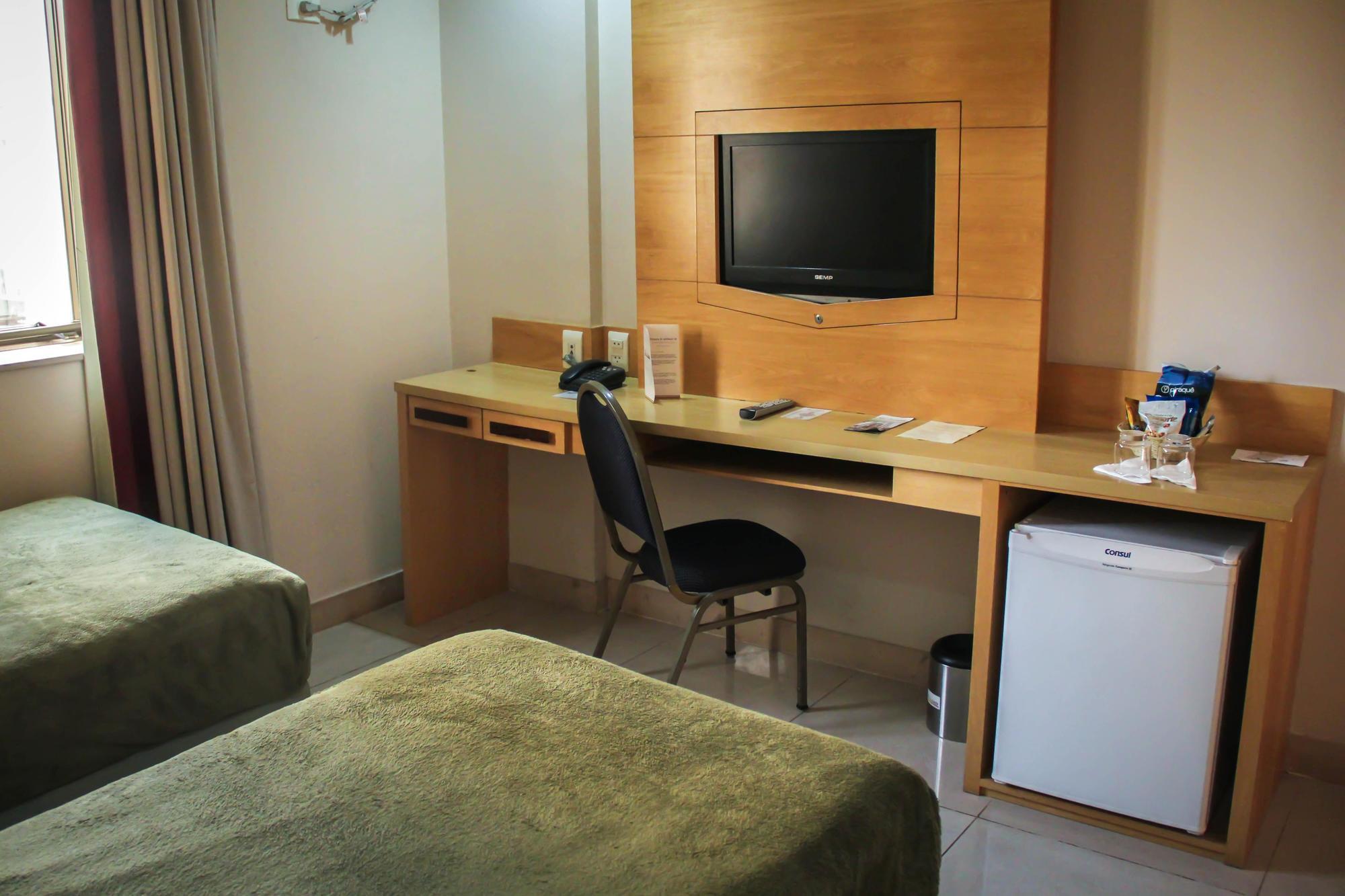 Hotel Atlantico Tower Рио де Жанейро Екстериор снимка A room in a hotel